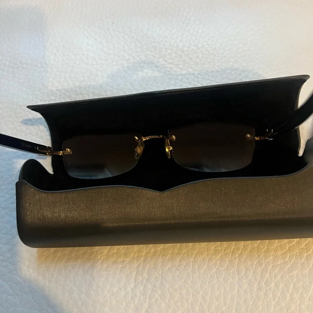 Cartier Black Sunglasses Classic Aviator Design - Picture 1 of 10